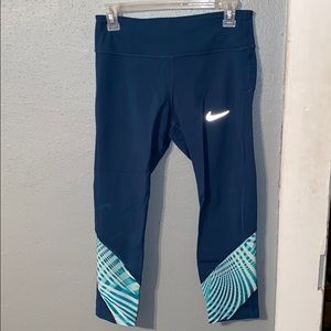 Nike leggings